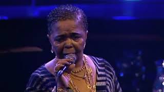 Cesaria Evora  Live dAmor Grand Rex Paris 2004 [upl. by Traweek]